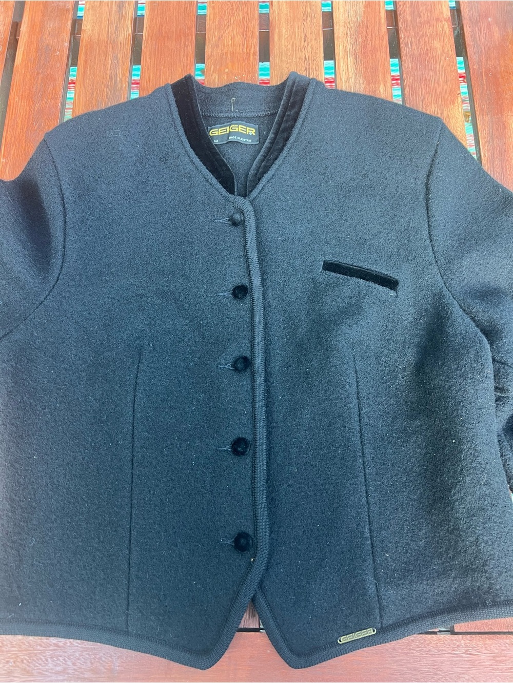 Geiger cropped pure wool jacket velvet trim 42/LRG unique